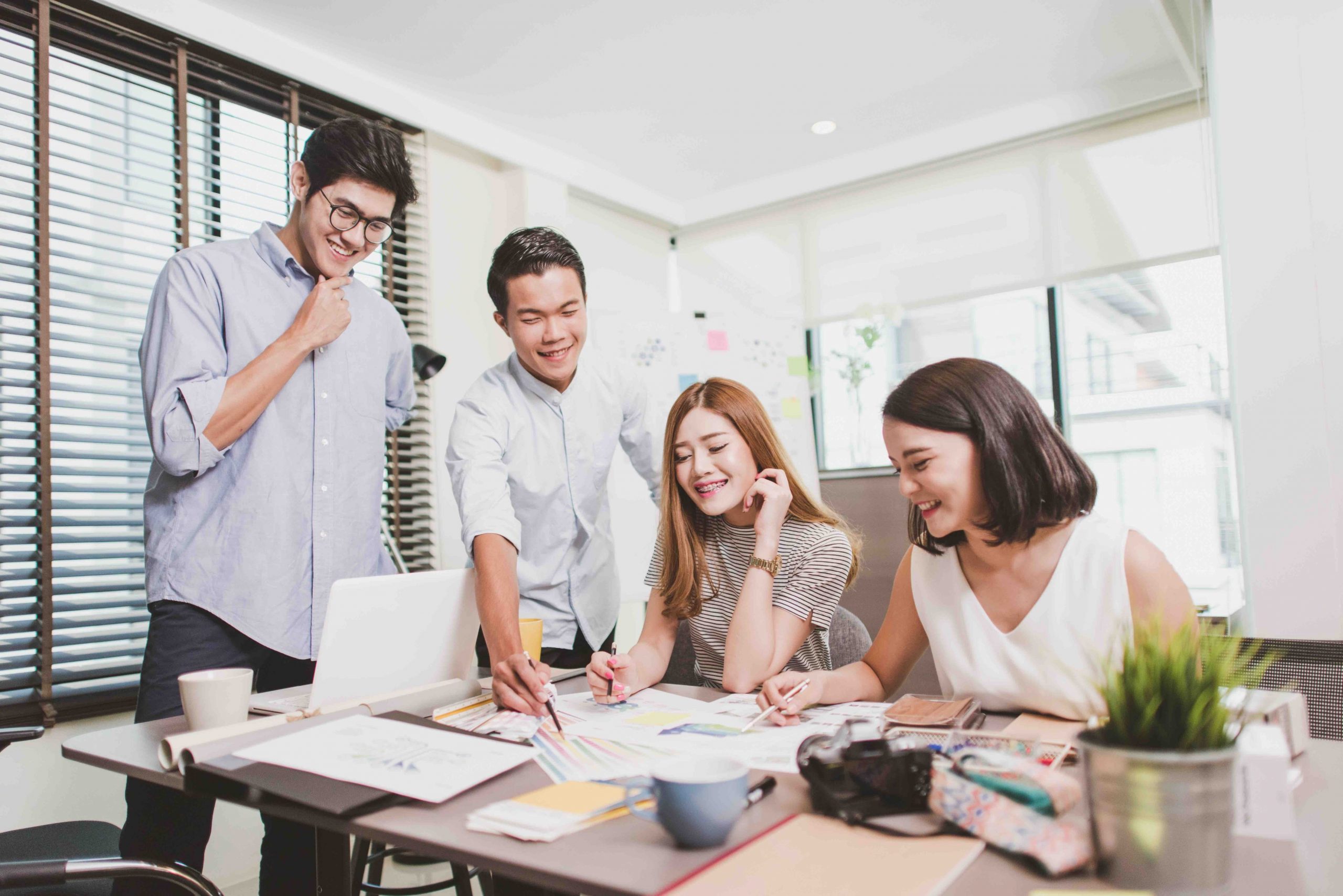 Paradoks Kaltim: PDRB Selangit, Kantong Melilit? IKN Datang, Dompet Warga Malah 'Meriang'!