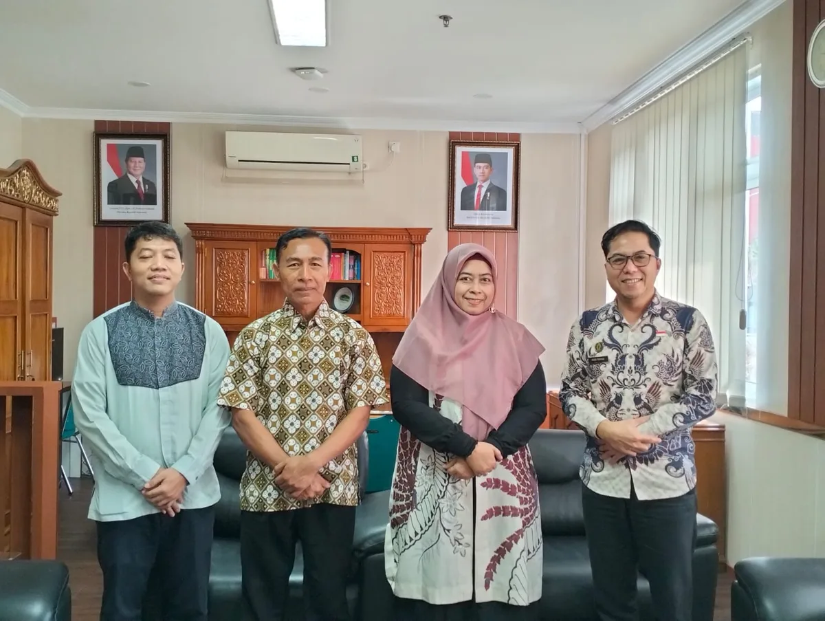 Banggakan Yogyakarta, Guru PKBM Reksonegaran Berangkat ke Thailand Ikuti Program Pengajaran Internasional