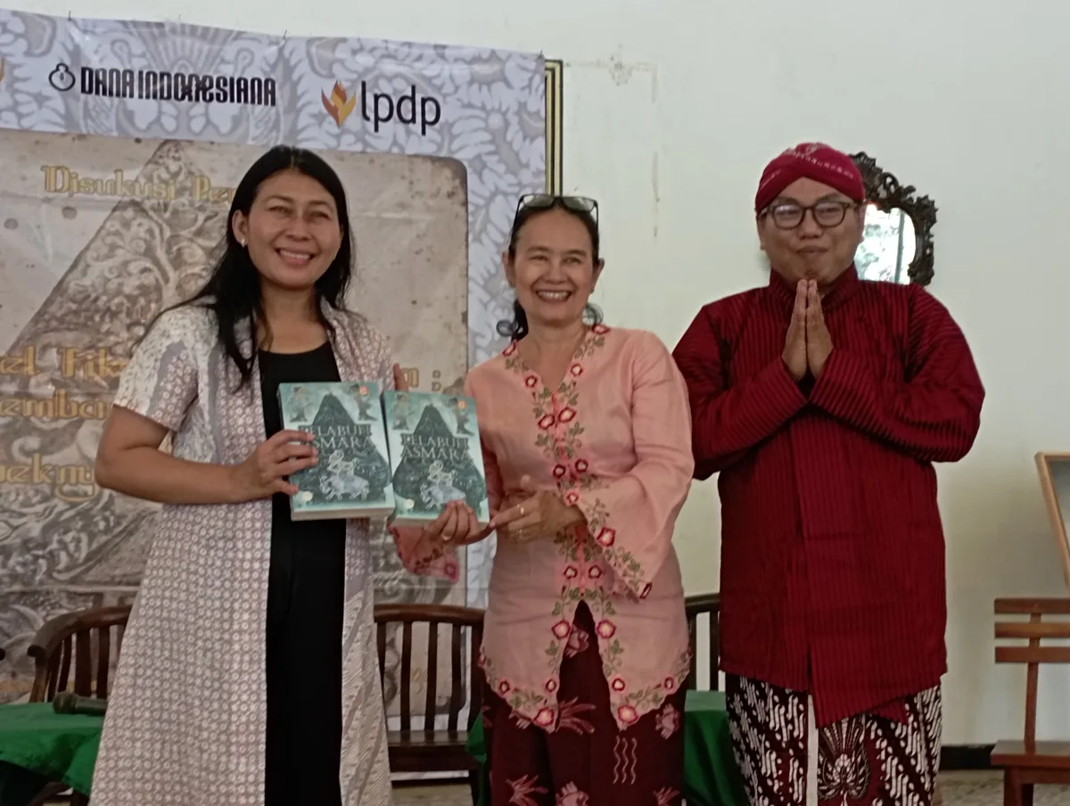 Novel Berbahasa Jawa, Lelabuh Asmara Bercerita dari Toraja, Jawa, Sampai Nepal