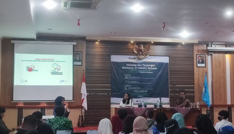 Seminar Peluang dan Tantangan Berkarir di Industri Bahasa di Balai Bahasa DIY (foto: Deny Hermawan)