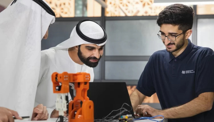 Universitas kecerdasan buatan di Abu Dhabi mendirikan departemen robotika dan ilmu komputer khusus untuk memenuhi permintaan global yang melonjak